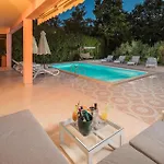 Awesome Home In Porec Holiday home