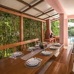 Stunning In With Kitchen *