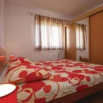 Holiday home Awesome Home In Porec *