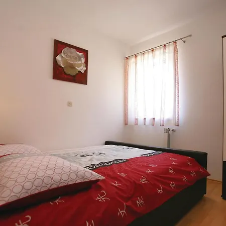 Stunning In With Kitchen * Poreč