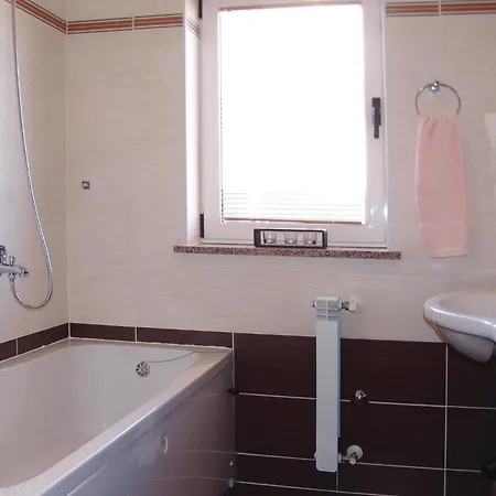 Stunning In With Kitchen * Porec