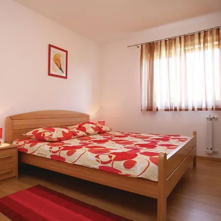 Stunning In With Kitchen Сasa de vacaciones *