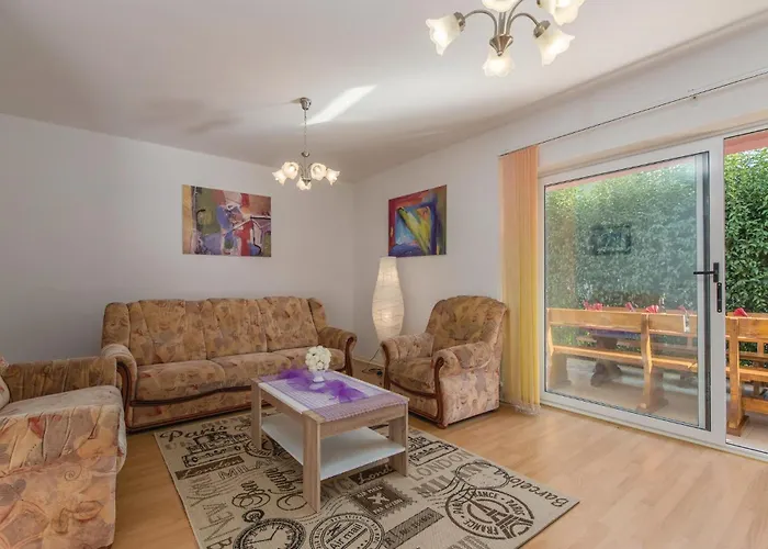 Stunning In With Kitchen Dom wakacyjny *